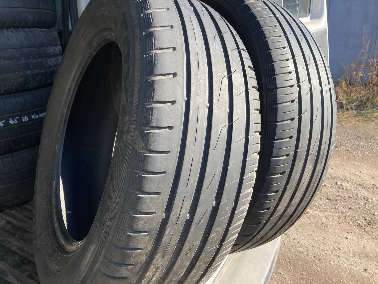 Toyo 215/60R16